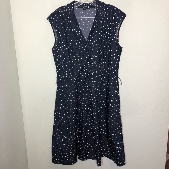 Ann Taylor Navy and White Polka Dot Collared Dress Size 14 - Picture 1 of 7